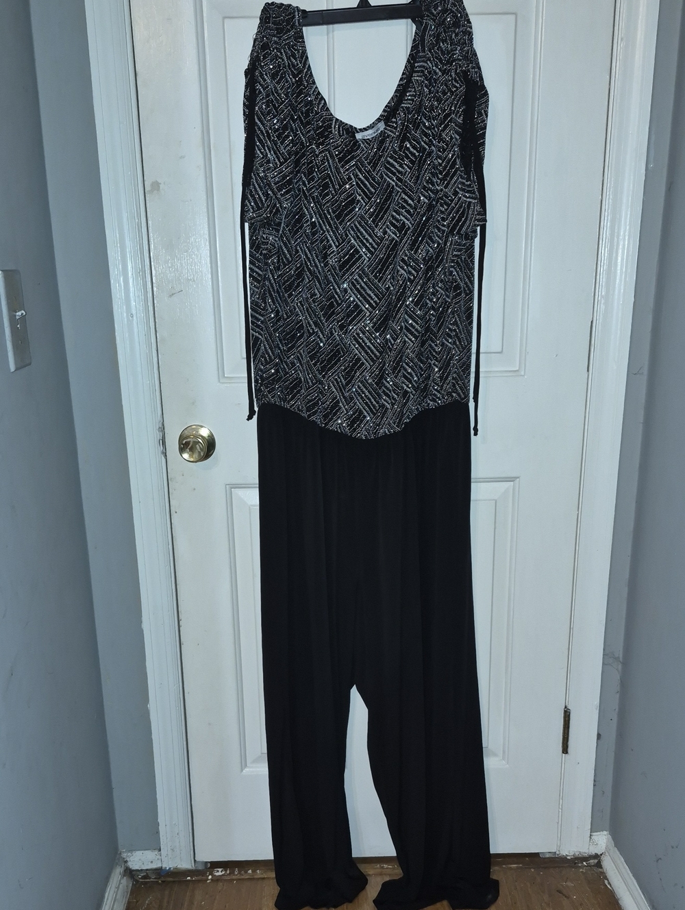 Avenue Glitter Bodice Jumpsuit Size 26/28